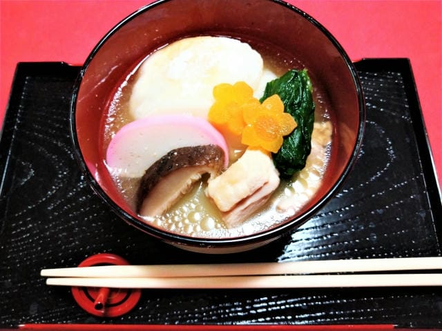 お雑煮は正月以外に食べても問題ない？健康面の利点や活用の方法