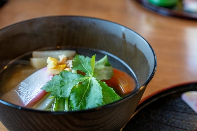 沖縄でお雑煮を食べない理由はなに？歴史的な背景と気候などの事情